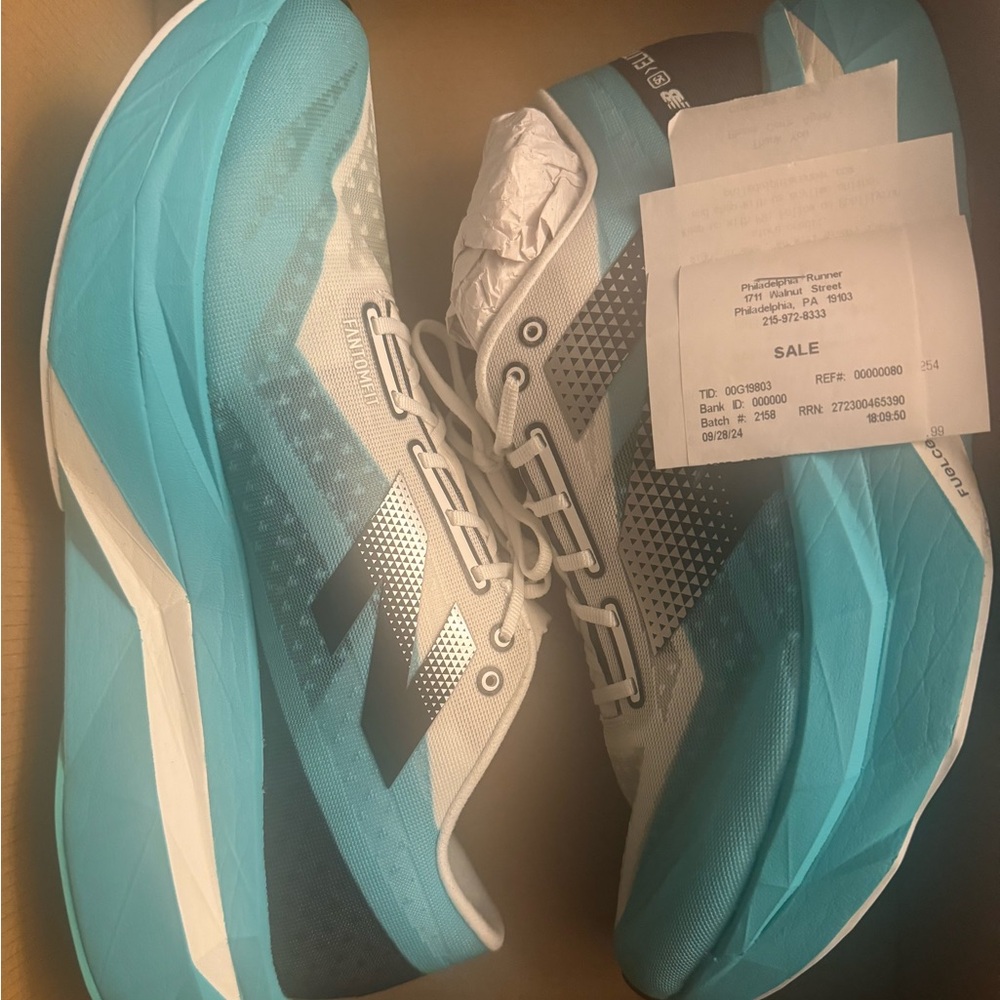 Barely Worn New Balance Supercomp Elite V4 - image 1